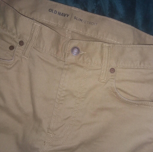 Old Navy Cut Off Pants - Picture 3 of 7